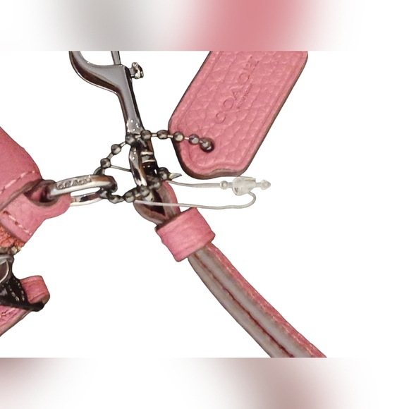 Coach - NWOT - Raspberry Colored Clutch Purse, Zippered Closure, 2 Pockets... - Picture 4 of 15